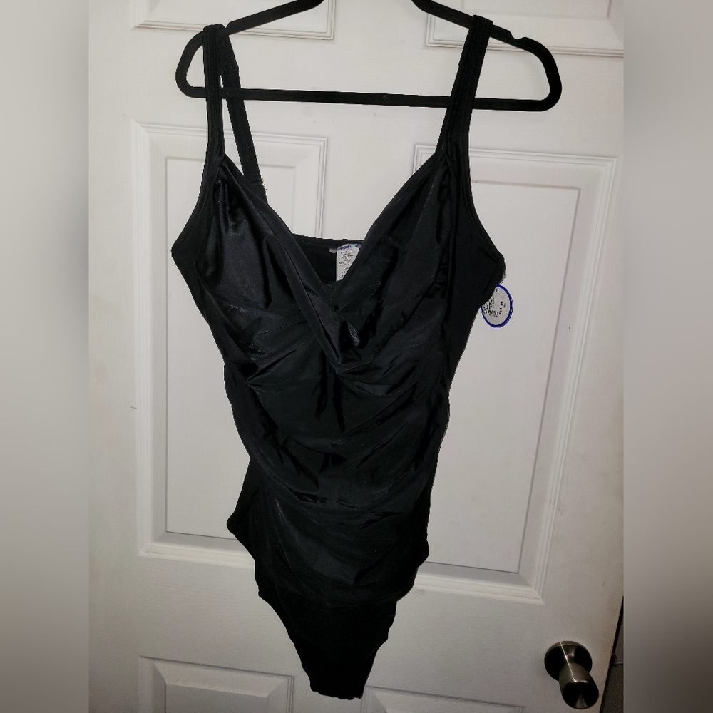 Bathing suit